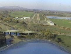 Final Approach to Woodlake Airport